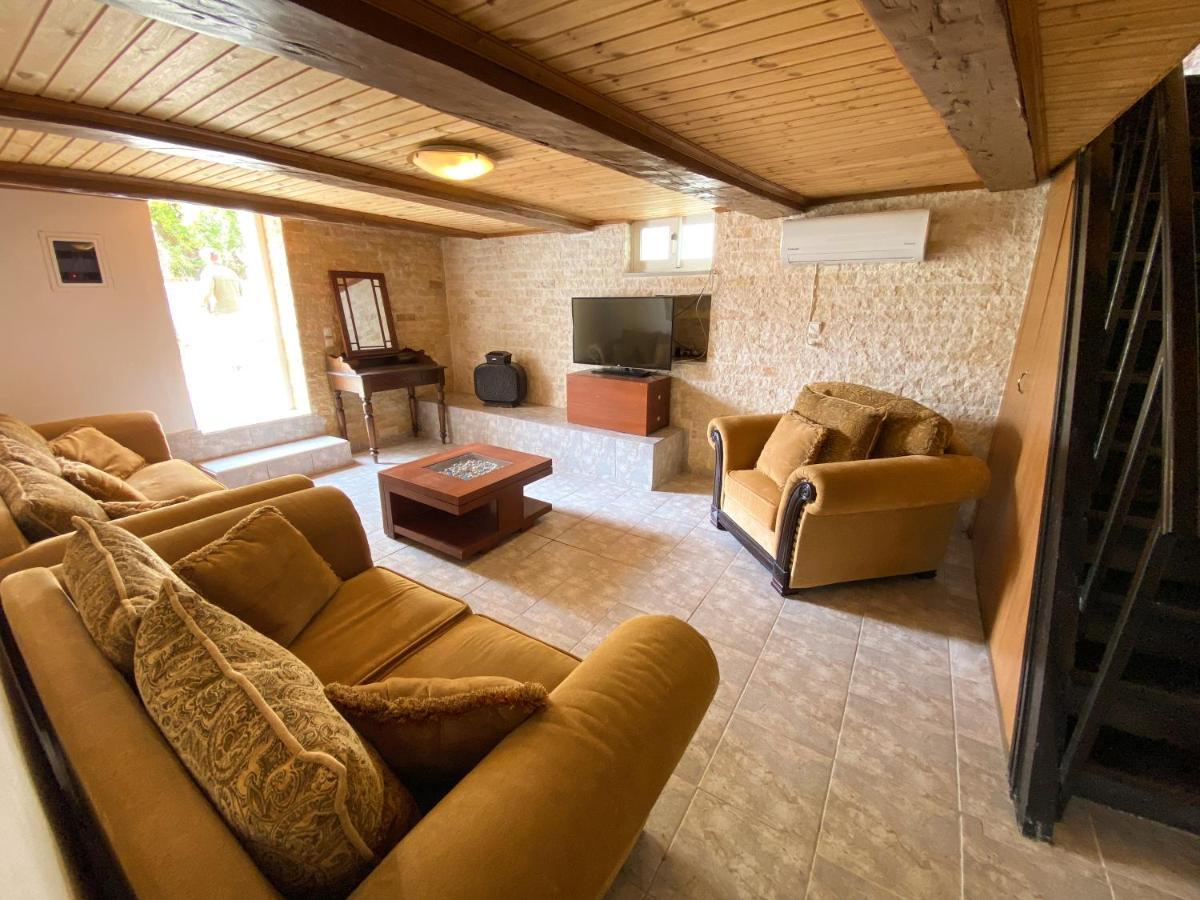 Ferienwohnung Pulchra Campis,Private Pool,Wifi,Parking Nerokouros Exterior foto